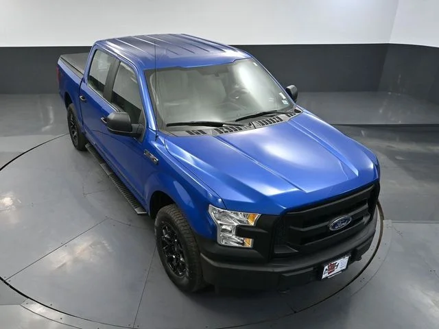 Used 2017 Blue Ford XL image 56