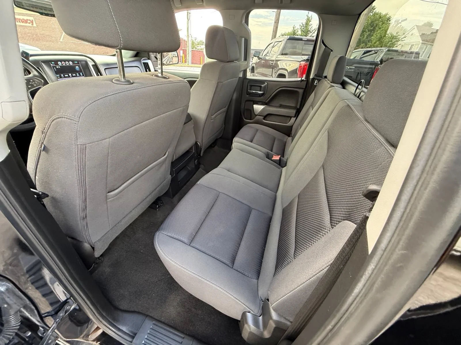 2018 Chevrolet Silverado 1500 LT - Photo 20
