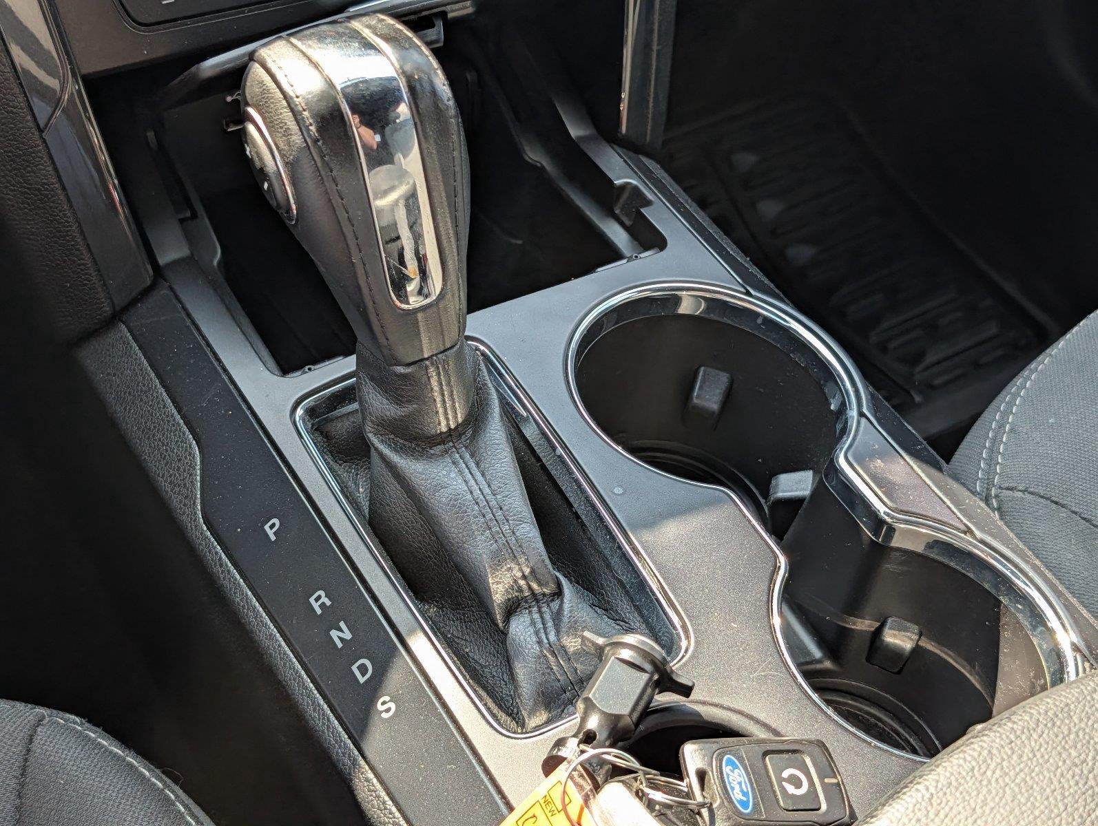 Used 2018 Shadow Black Ford XLT image 19
