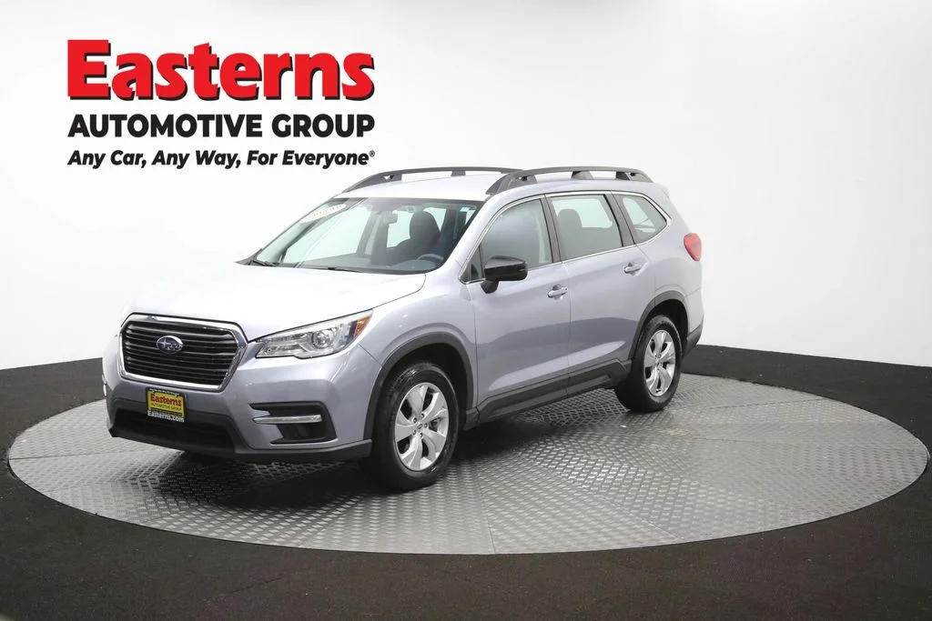 Used 2022 Silver Subaru Base image 54