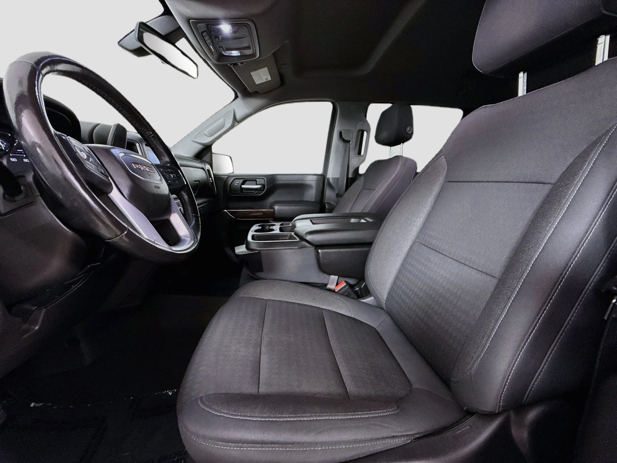 Used 2020 SUMMIT WHITE GMC SLE image 23