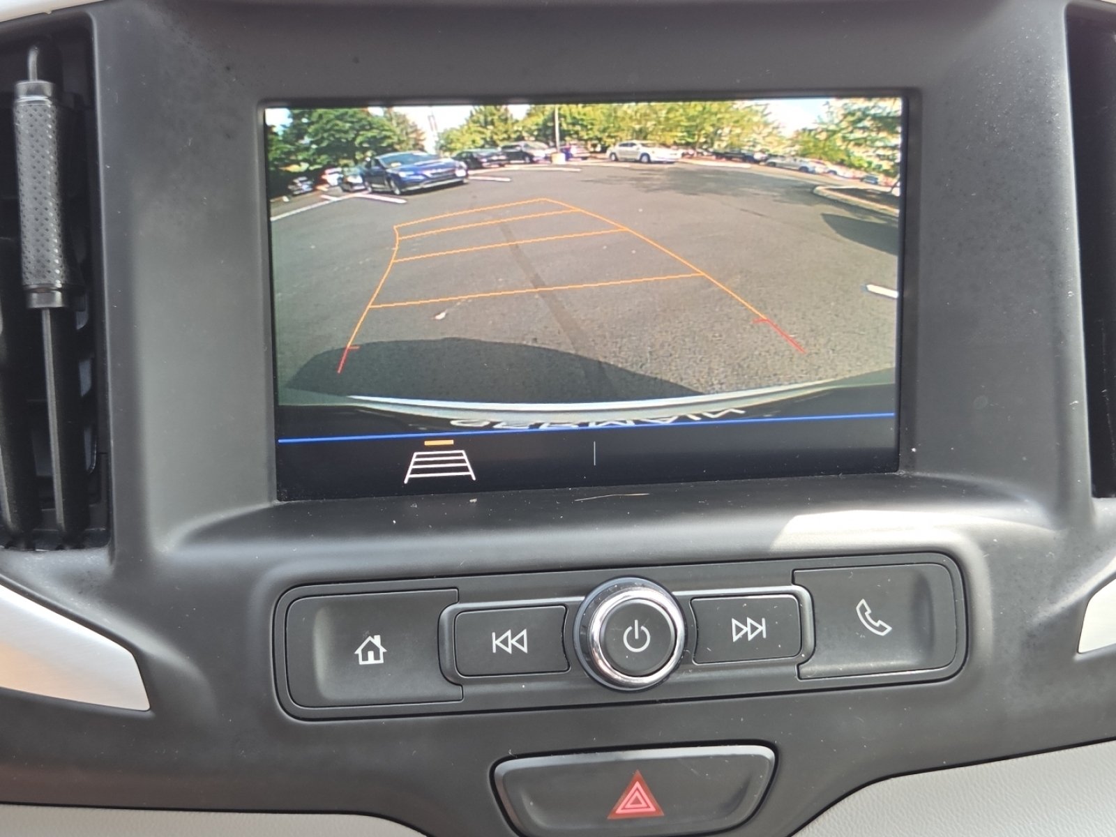 Used 2020 Quicksilver Metallic GMC SLE image 10