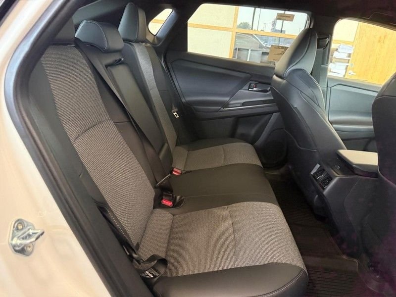 New 2026 Wind Chill Pearl Toyota XLE image 6