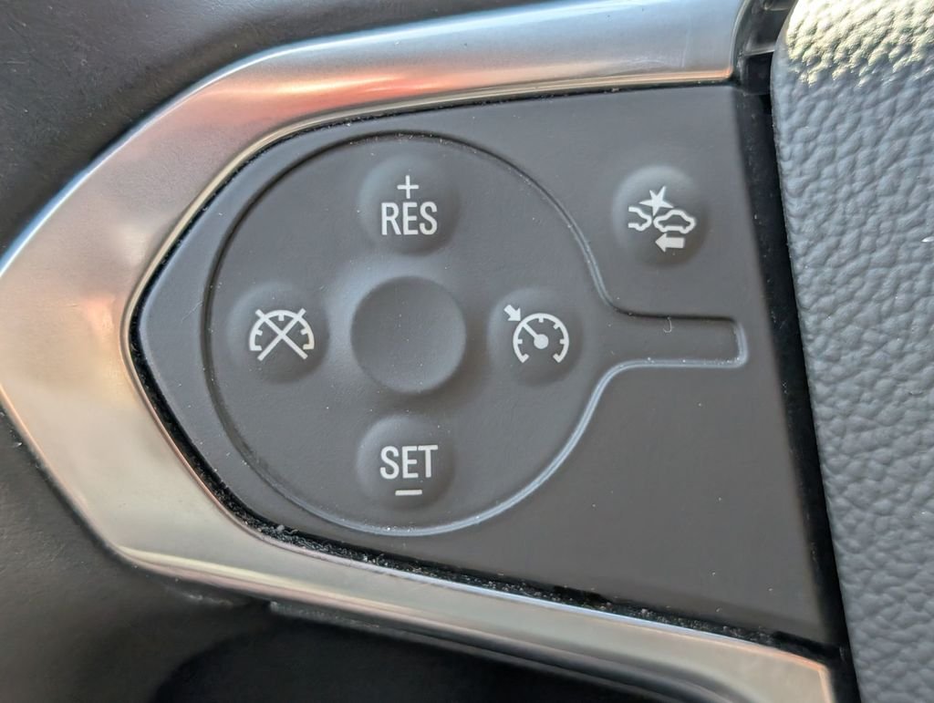 Used 2023 White Chevrolet LT image 18