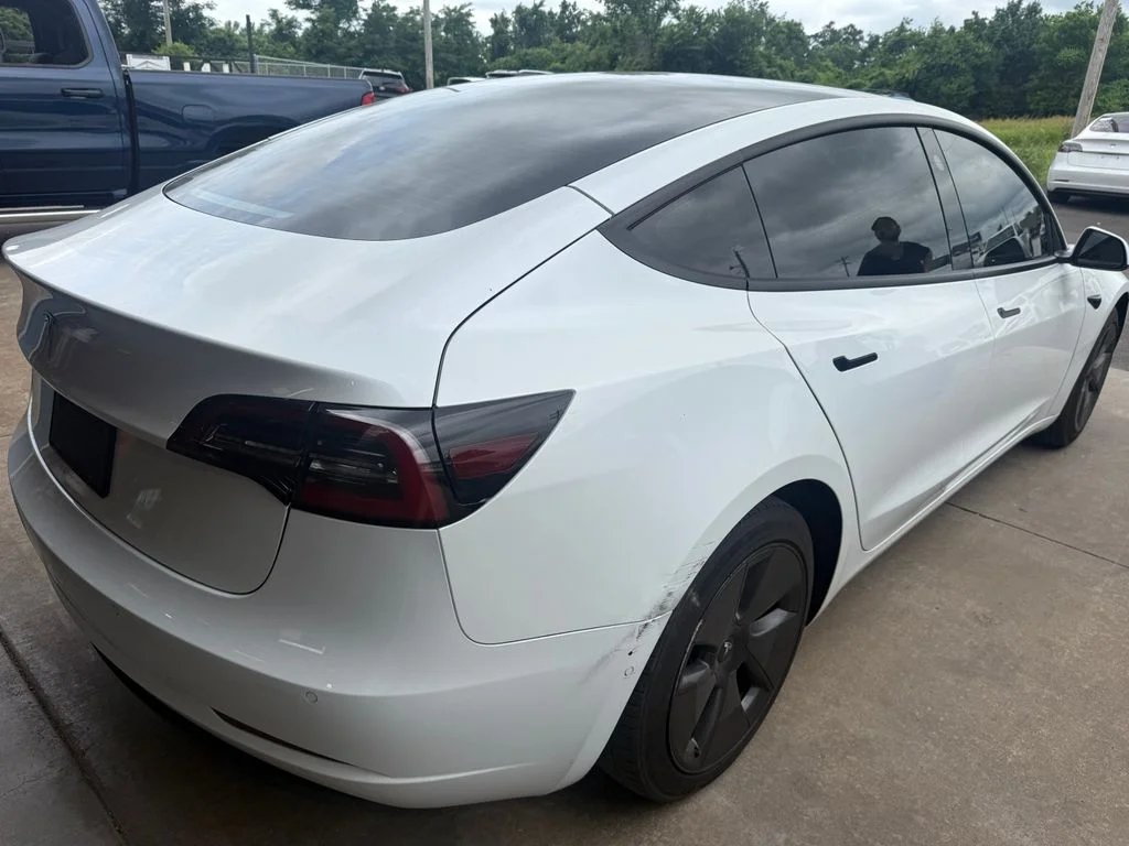 Used 2022 White Tesla Base image 22