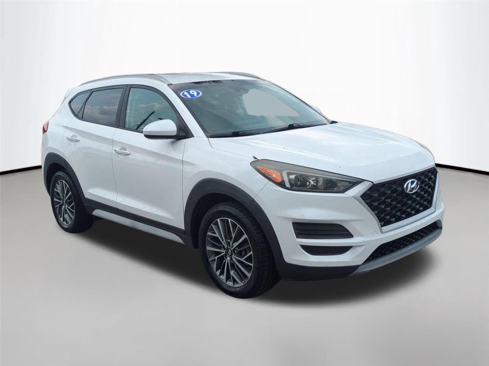 Used 2019 White Pearl Hyundai SEL image 7
