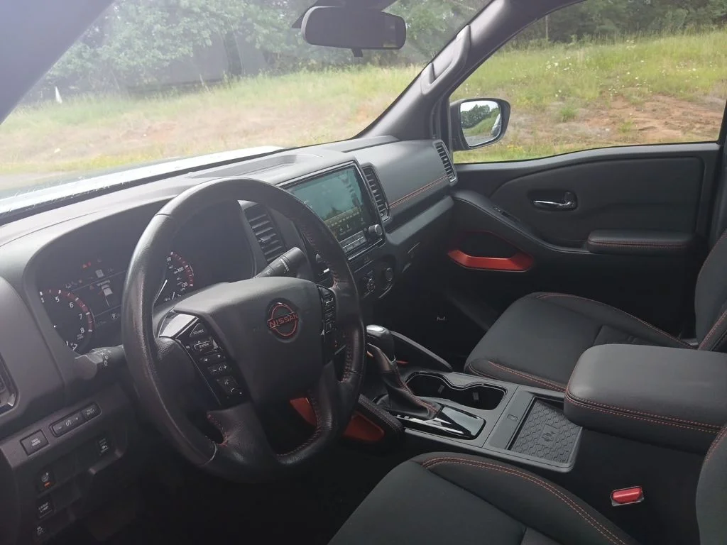 Used 2024 Gray Nissan PRO-X image 31