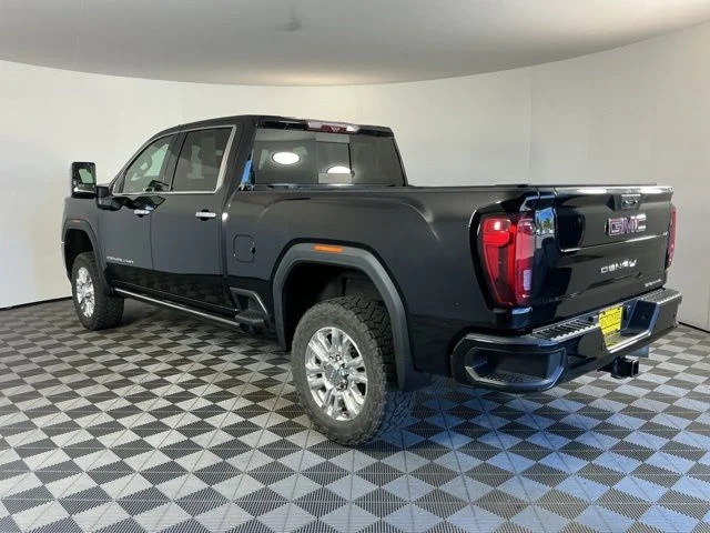 Used 2021 Black GMC Denali image 6