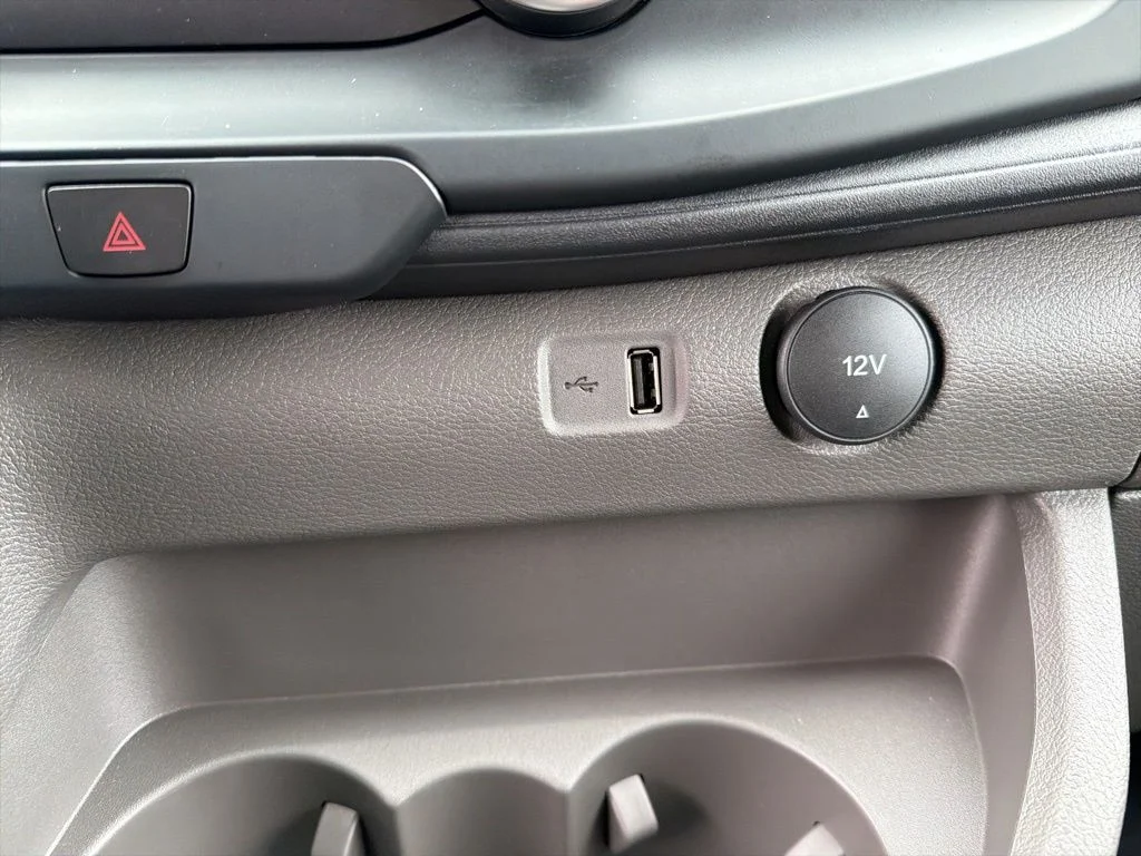2025 Ford Transit Van Base - Photo 21