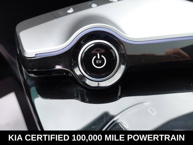 Used 2024 Black Kia GT image 18