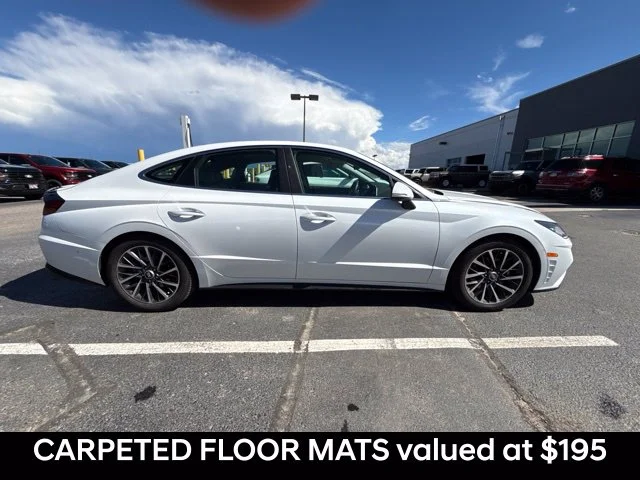 Used 2022 Gray Hyundai Limited image 4