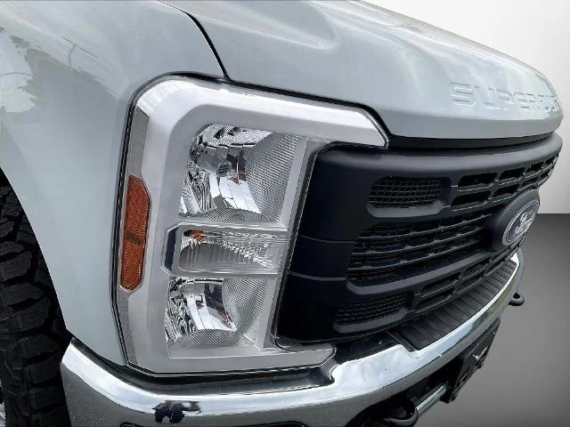 New 2026 Avalanche Ford F-350® XL image 68