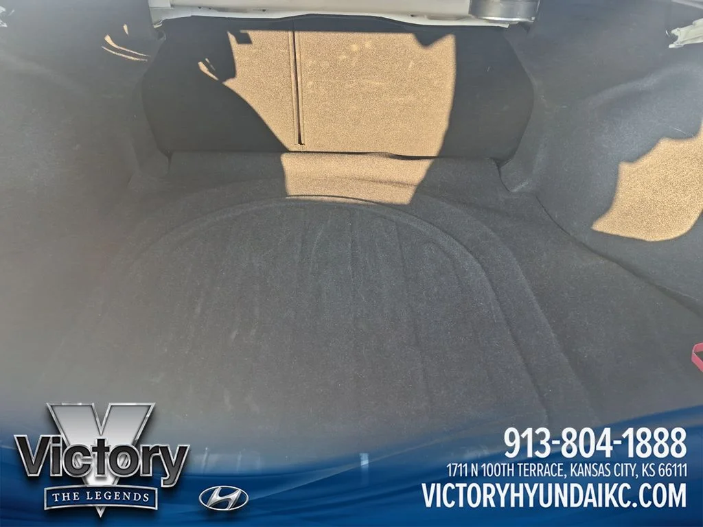 Used 2024 White Hyundai Limited image 23
