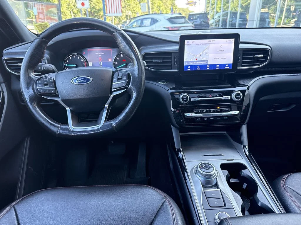Used 2023 Gray Ford ST-Line image 12