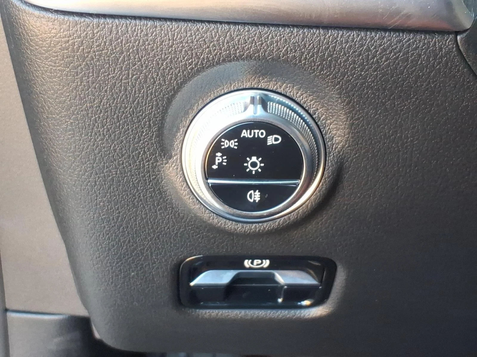 Certified Used 2024 Black Mercedes-Benz C 300 image 17