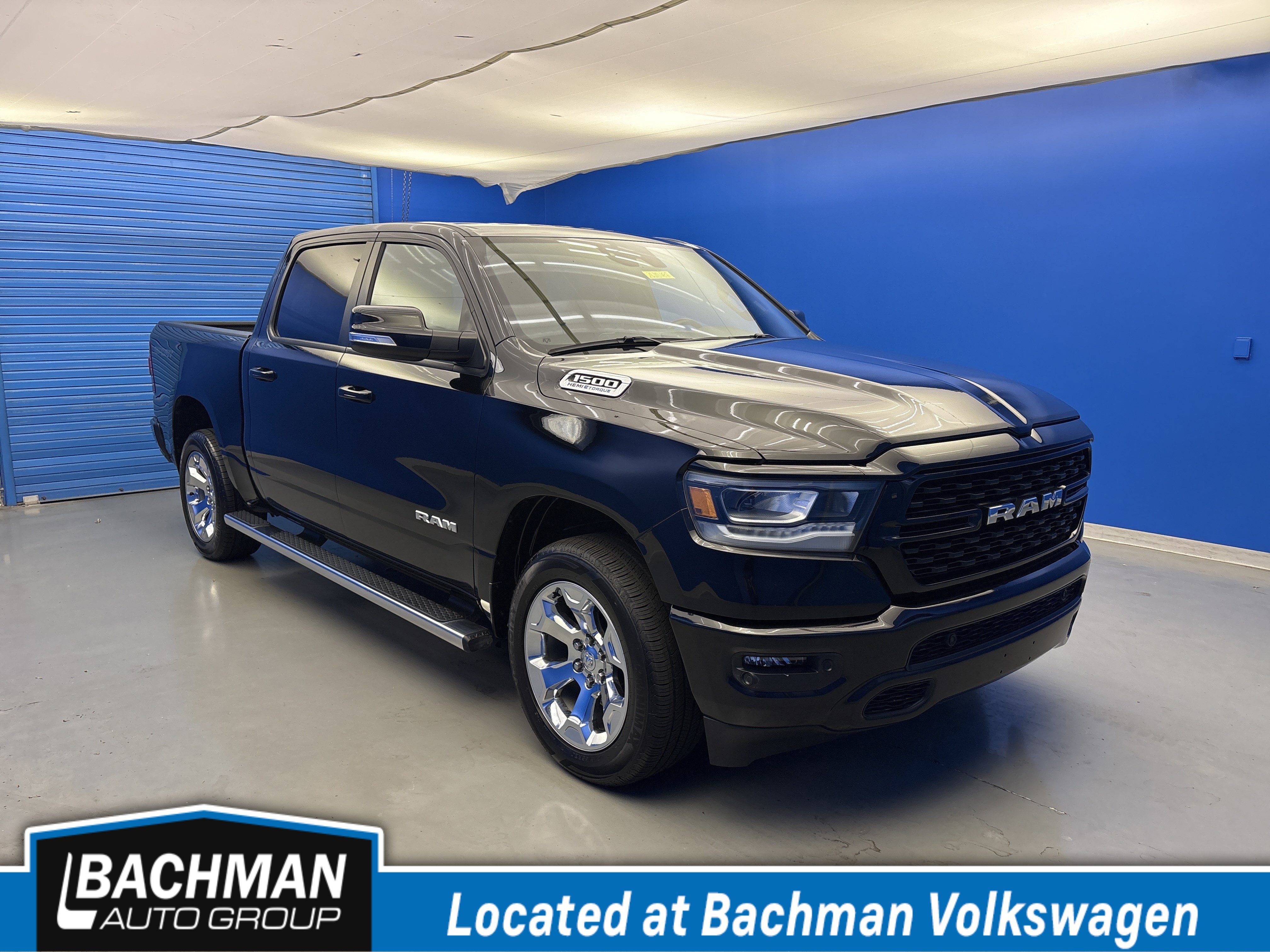 2022 RAM 1500 Big Horn/Lone Star 4x4 Crew Cab 5'7's photo