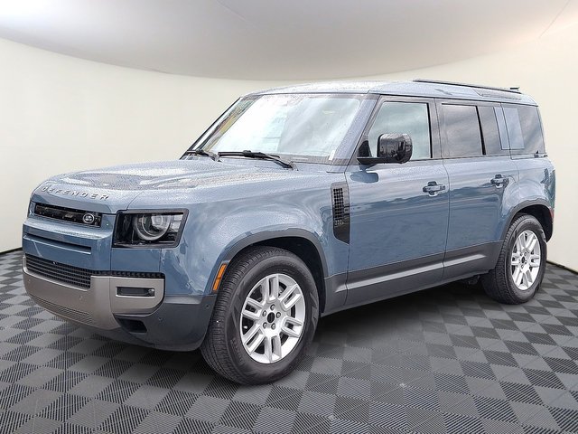 2026 Land Rover Defender 110 P300 S
