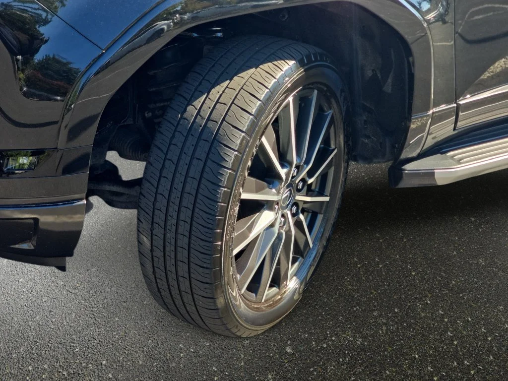 Certified Used 2024 CAVIAR Lexus 550 Luxury image 34