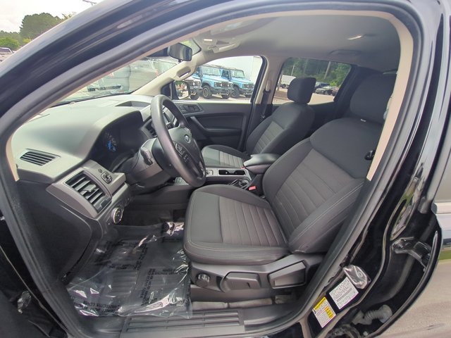 Used 2019 Shadow Black Ford  image 18