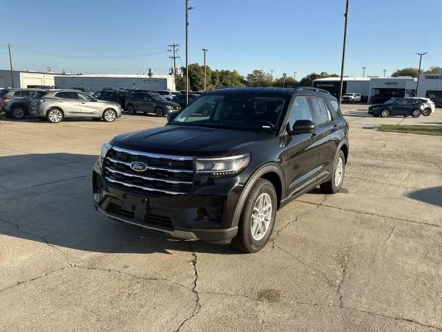 New 2026 Agate Black Metallic Ford Active image 33