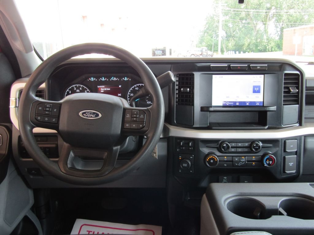 Used 2023 Red Ford XL image 5