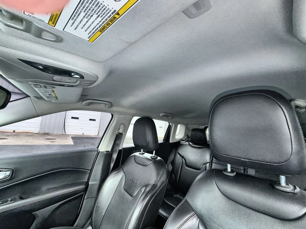 Used 2019 White Jeep Limited image 21