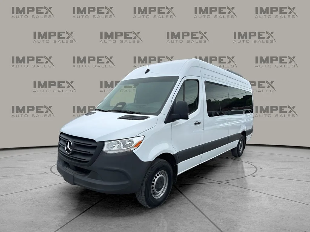Used 2025 White Mercedes-Benz Passenger 170 WB image 1