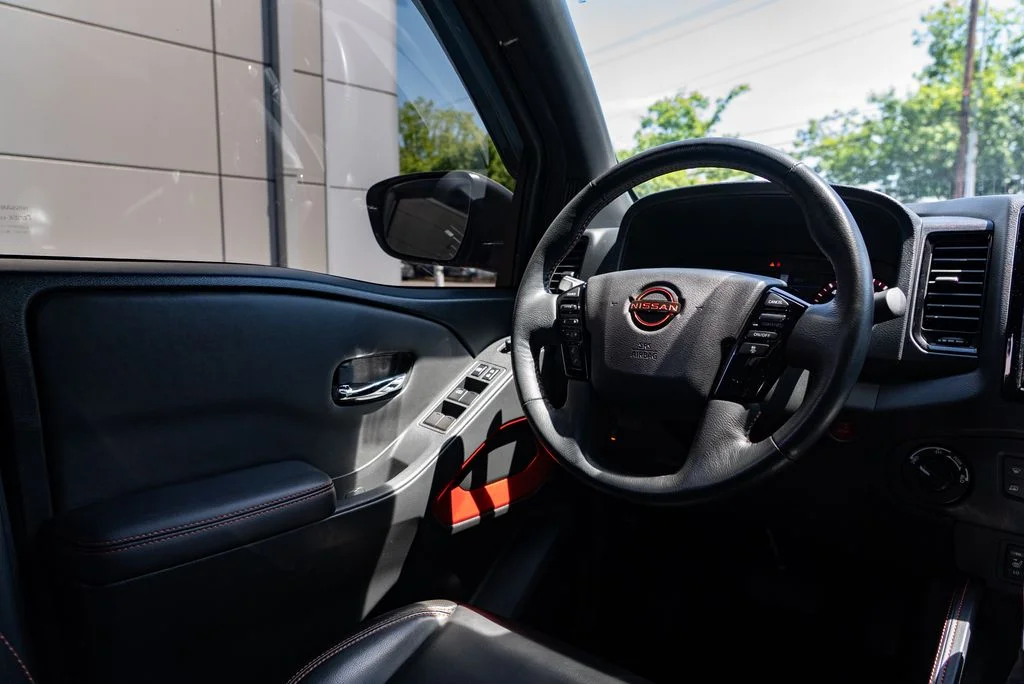 Used 2023 White Nissan PRO-4X image 13