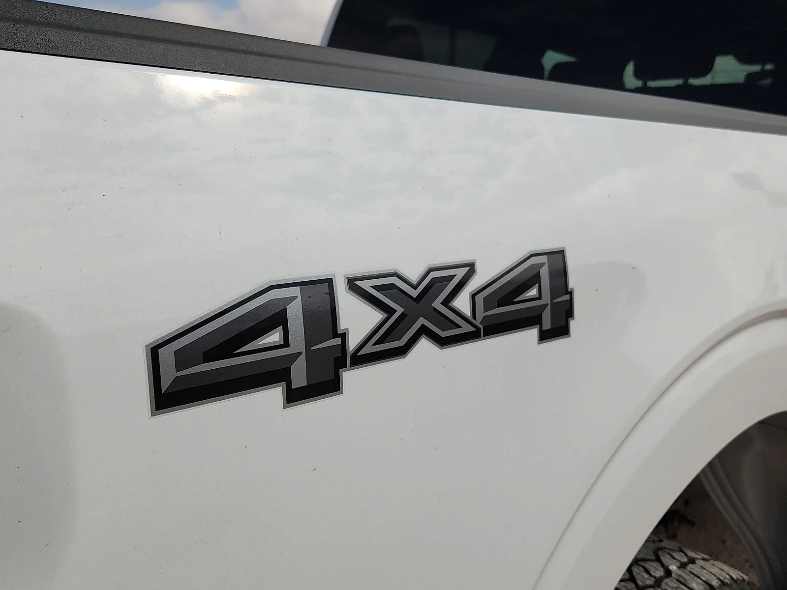 New 2026 Oxford White Ford STX image 11