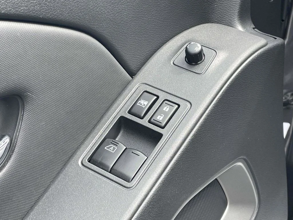 Used 2024 Gray Nissan SV image 12