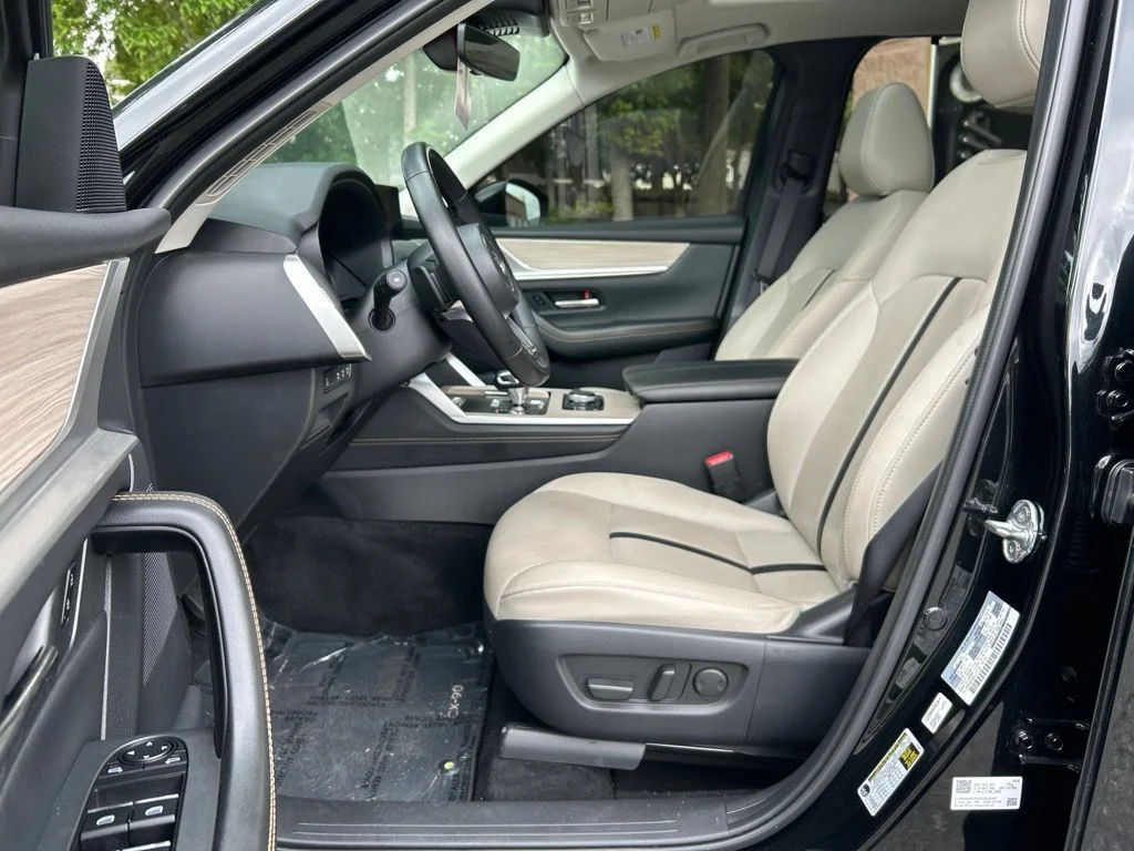 Used 2025 Black Mazda 3.3 Turbo Preferred image 14