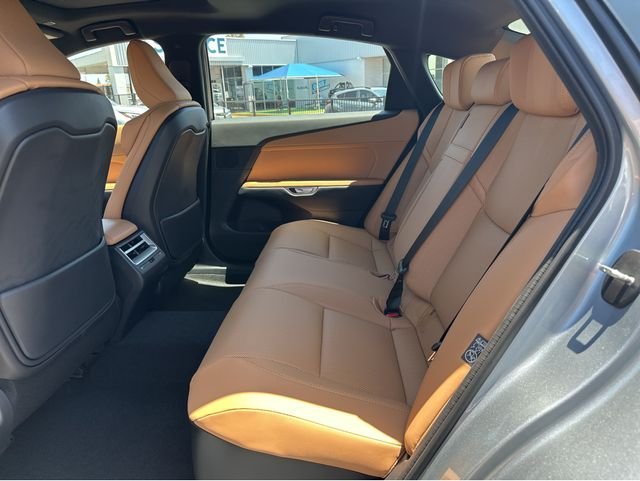 2026 Lexus ES BEV 350e Premium - Photo 17