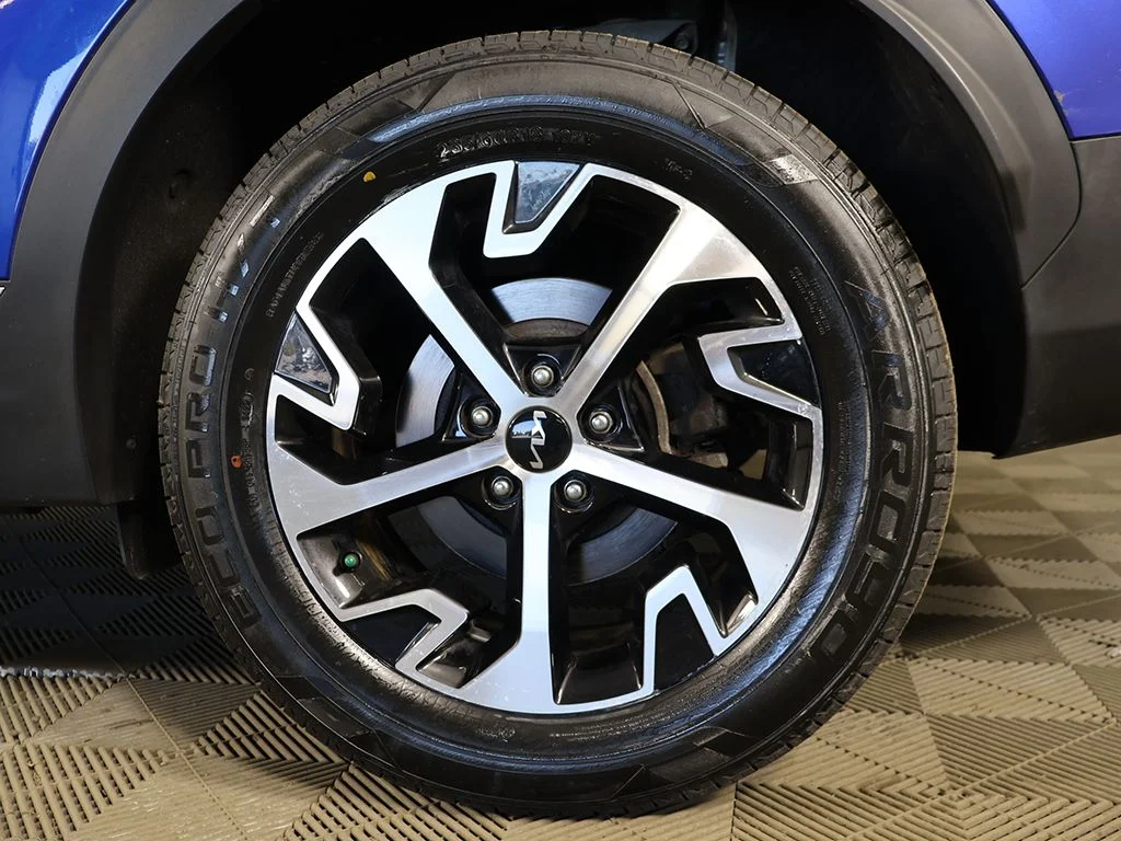 Used 2023 Blue Kia EX image 18