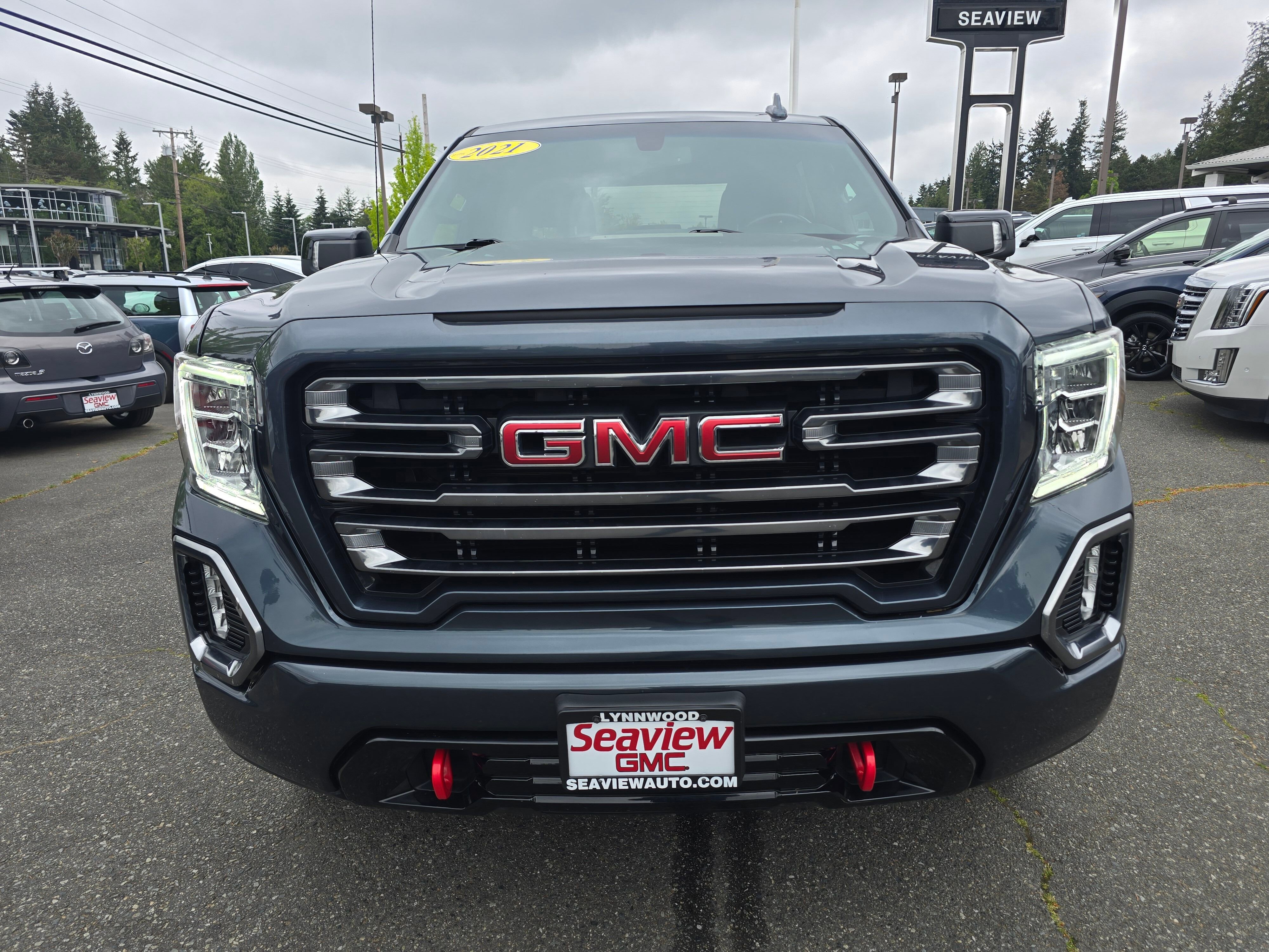 Used 2021 Dark Sky Metallic GMC AT4 image 8