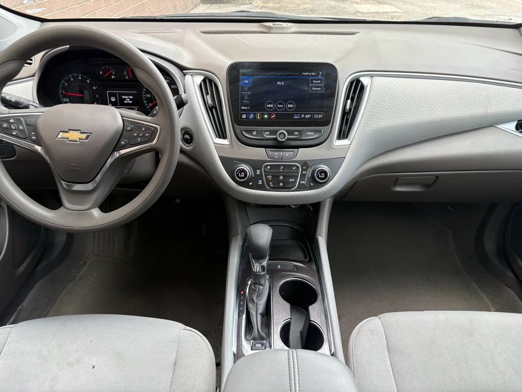 Used 2023 Gray Metallic Chevrolet LT image 10