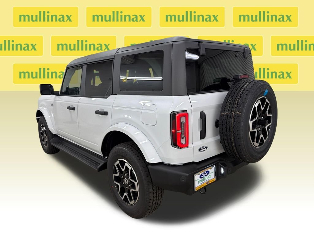New 2026 White Ford Outer Banks image 9