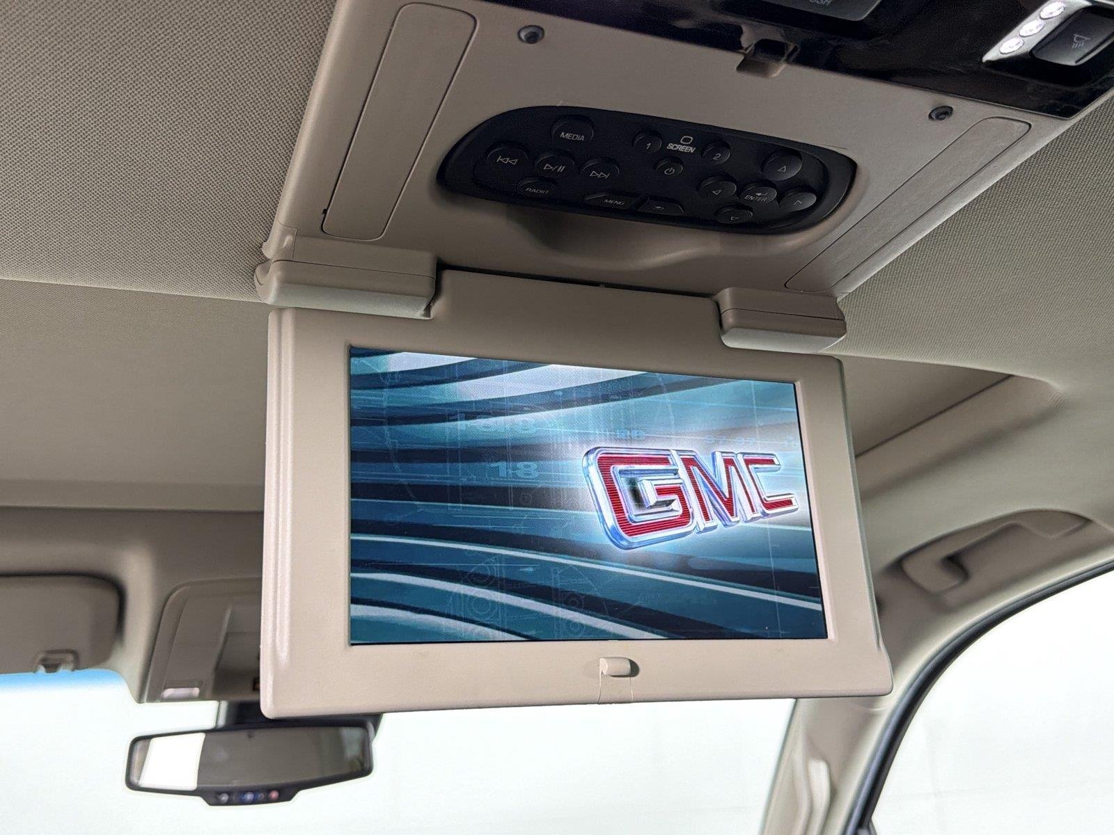 Used 2017 SUMMIT WHITE GMC SLT image 35