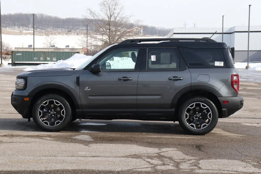 New 2025 Carbonized Gray Metallic Ford Outer Banks® image 6