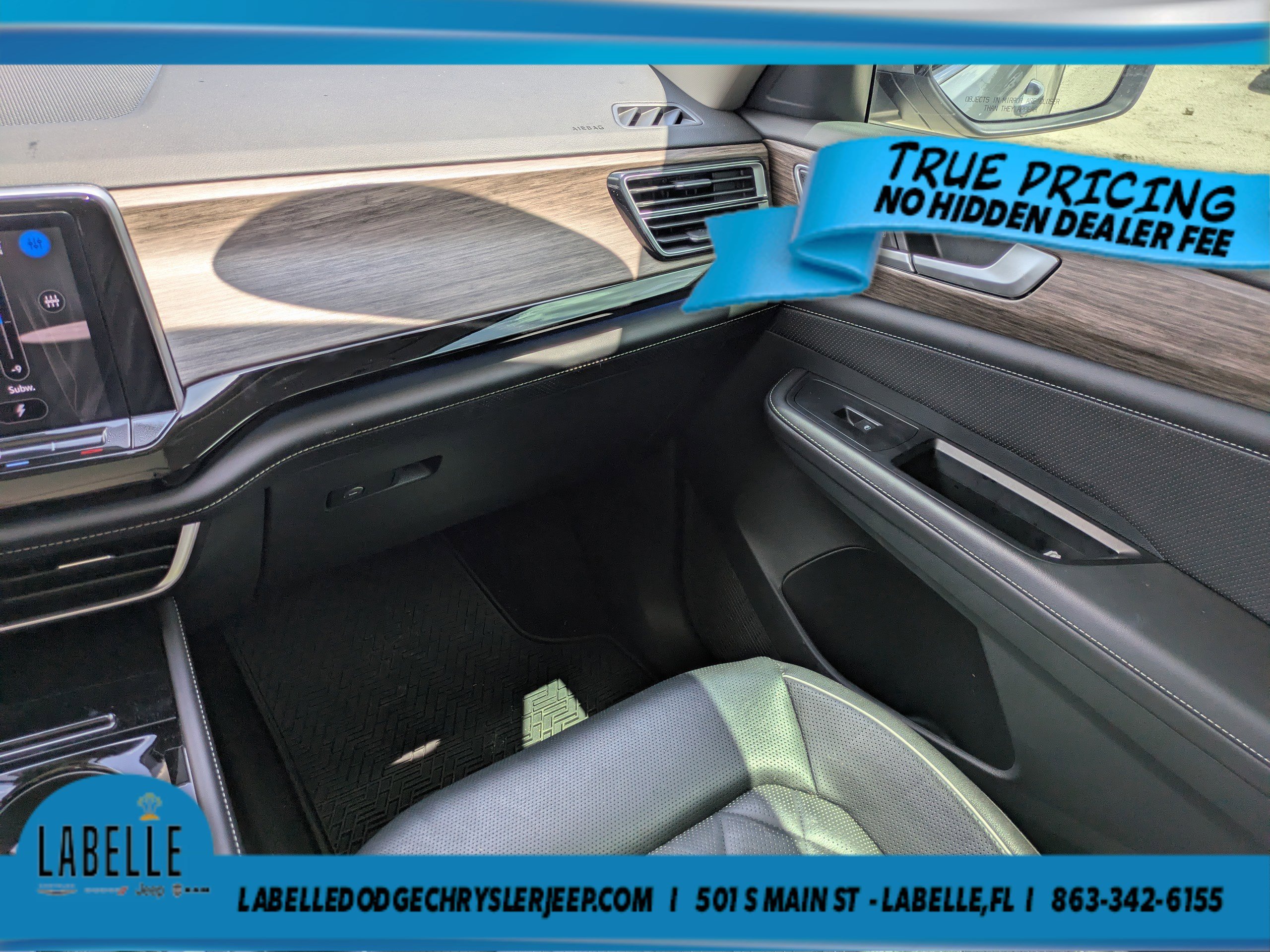 Used 2025 Silver Volkswagen 2.0T SEL Premium R-Line image 16