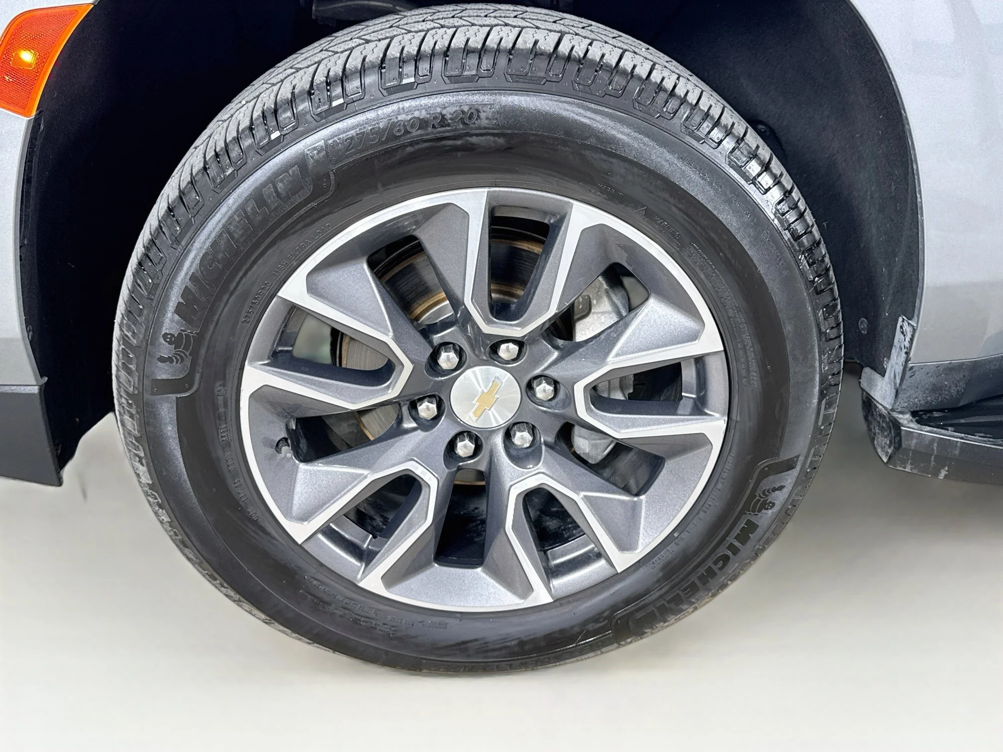 Used 2023 STERLING GRAY METALLIC Chevrolet LS image 33