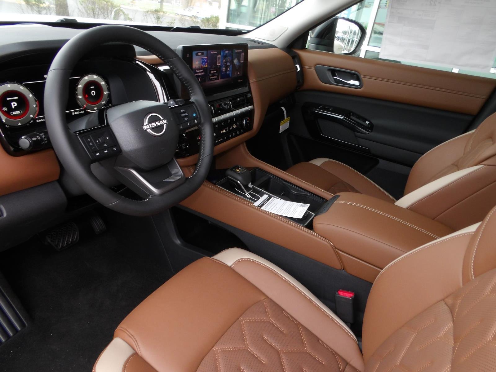 New 2026 Everest White Pearl Tricoat Nissan Platinum image 14