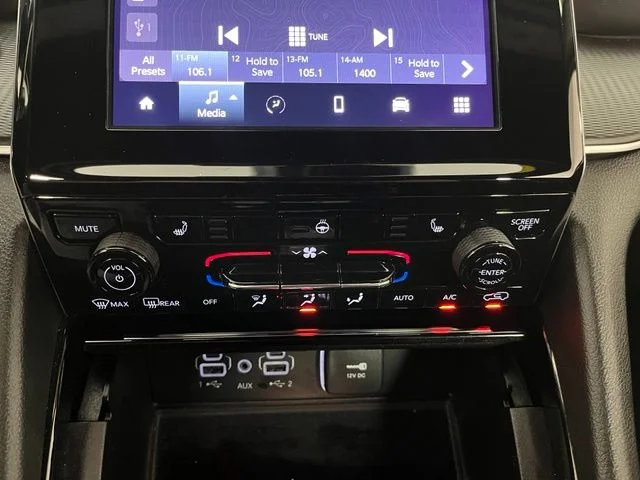 Used 2023 White Jeep Altitude X image 34