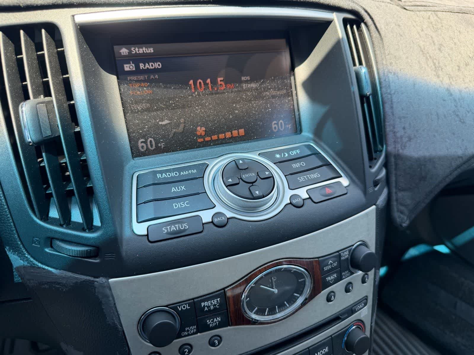 Used 2007 Platinum Graphite Metallic INFINITI Sport image 11
