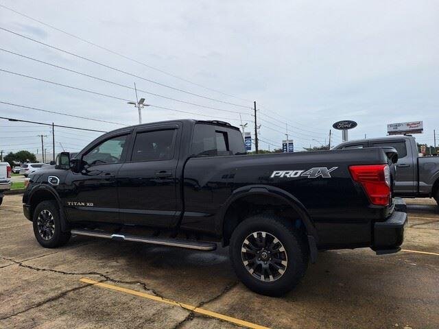 Used 2018 Magnetic Black Nissan PRO-4X image 7