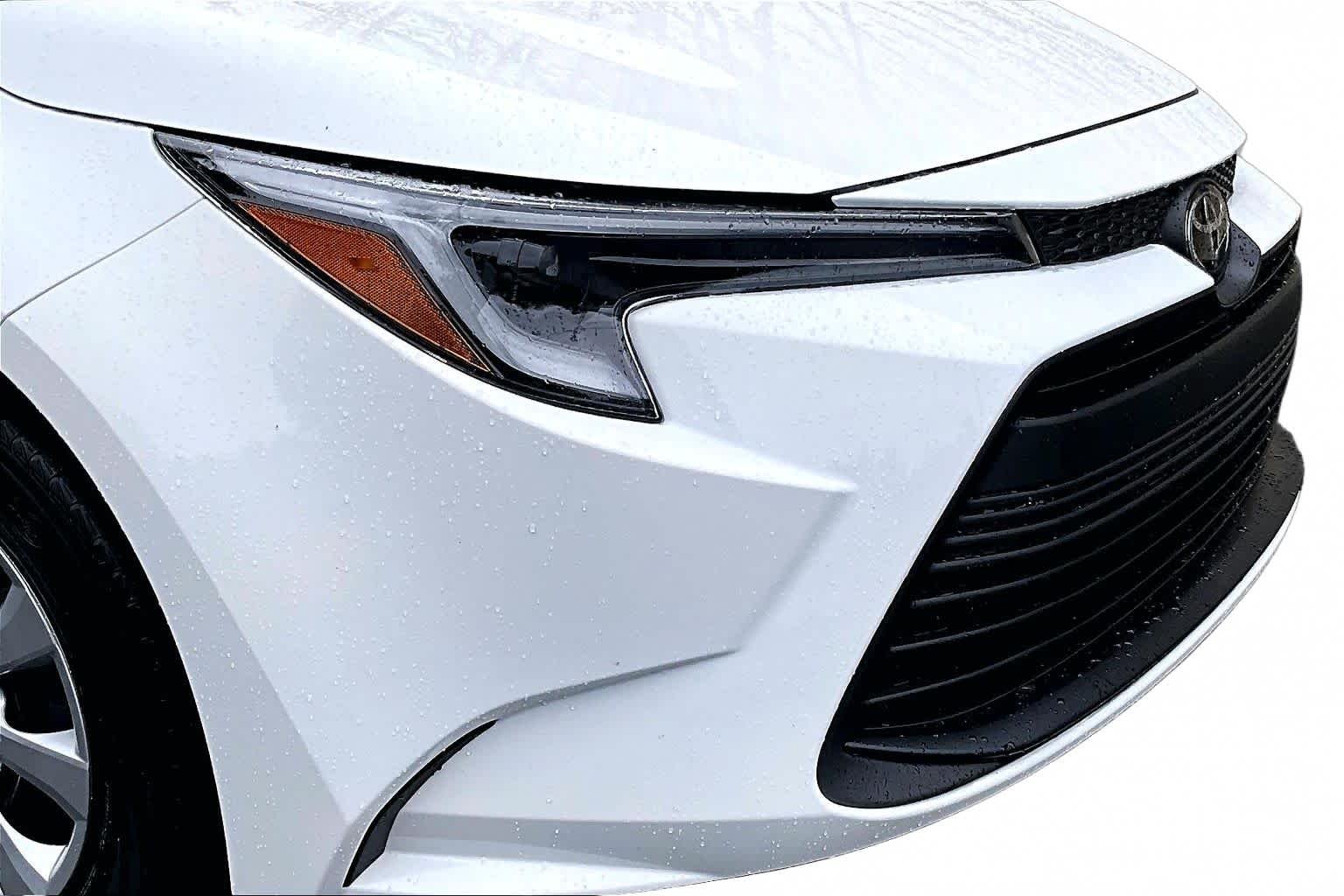 Certified Used 2026 Ice Cap Toyota Hybrid LE image 29