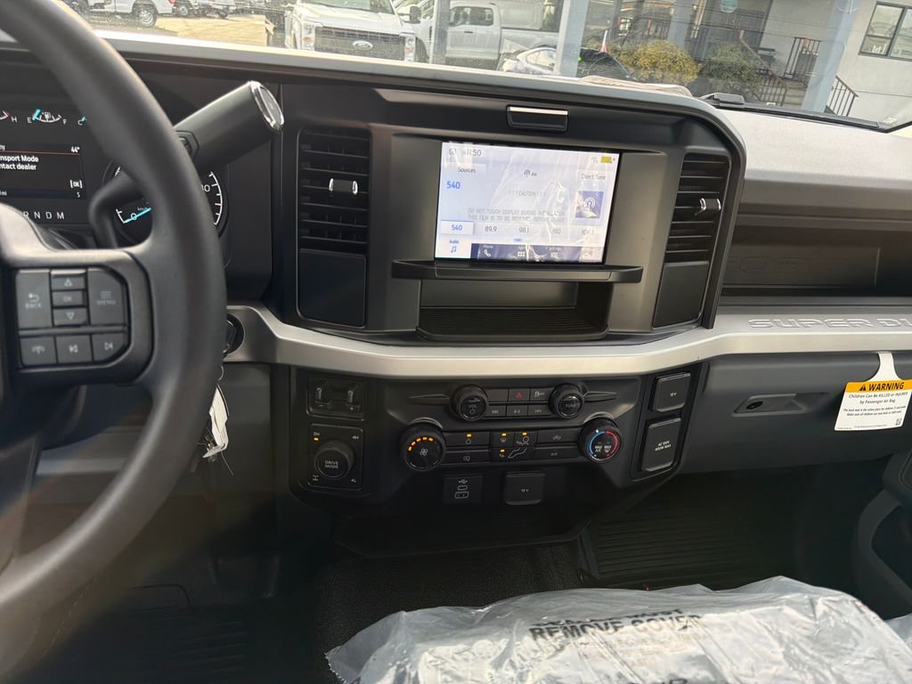 New 2026 Oxford White Ford Mechanical Body image 16