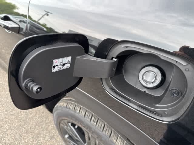 2026 GMC Acadia Elevation - Photo 10