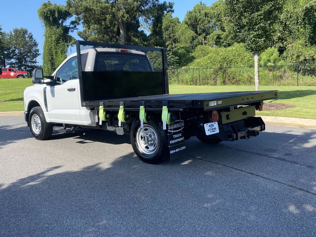 Used 2024 Oxford White Ford XL image 5