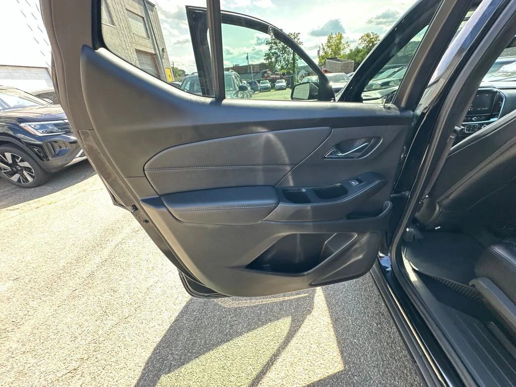 Used 2024 Black Chevrolet LT Cloth image 22