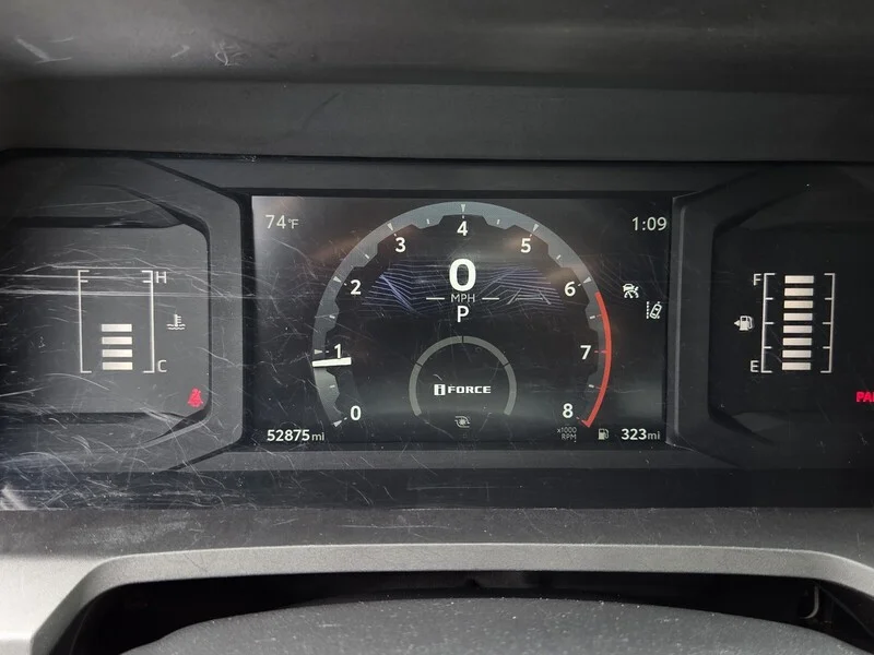 Used 2025 Underground TOYOTA SR5 image 28